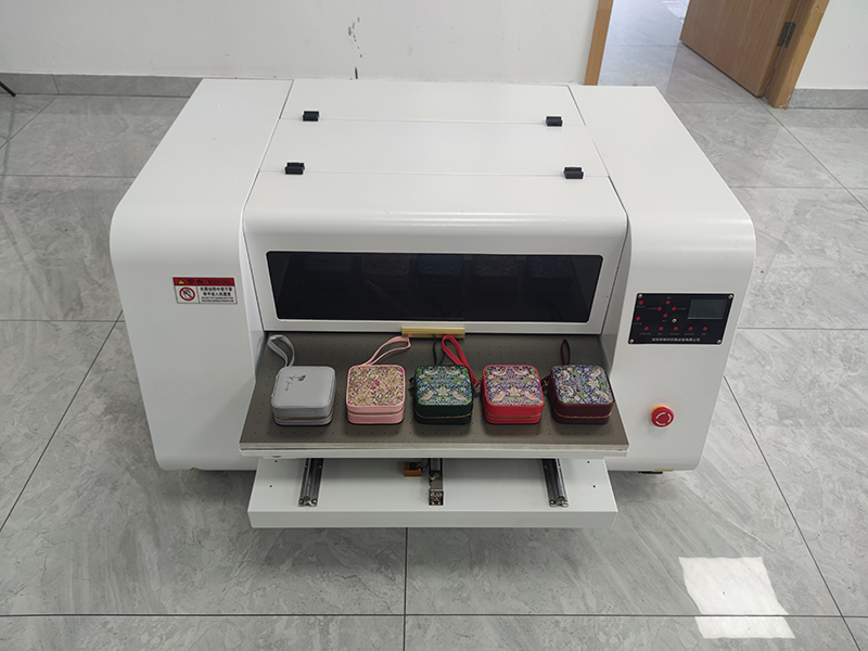 UV打印機使用時要注意什么？