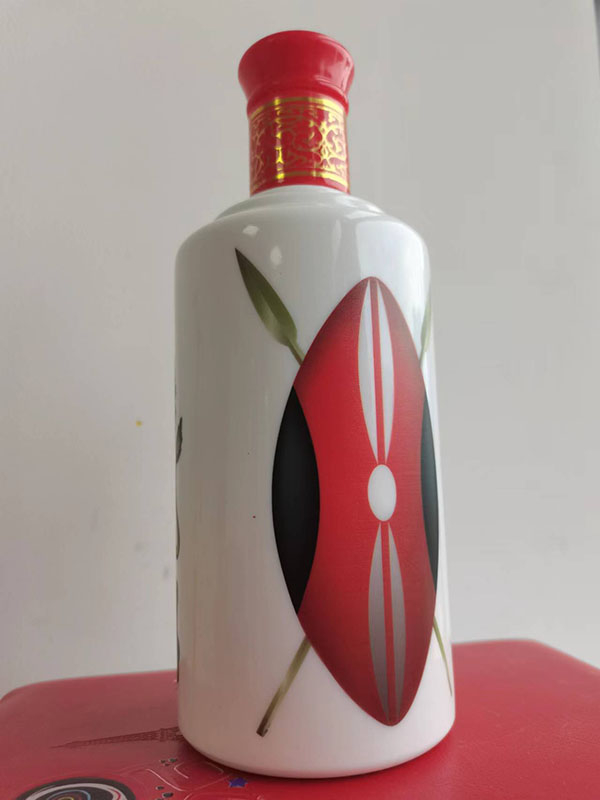 uv打印酒瓶圓柱體，浮雕效果好